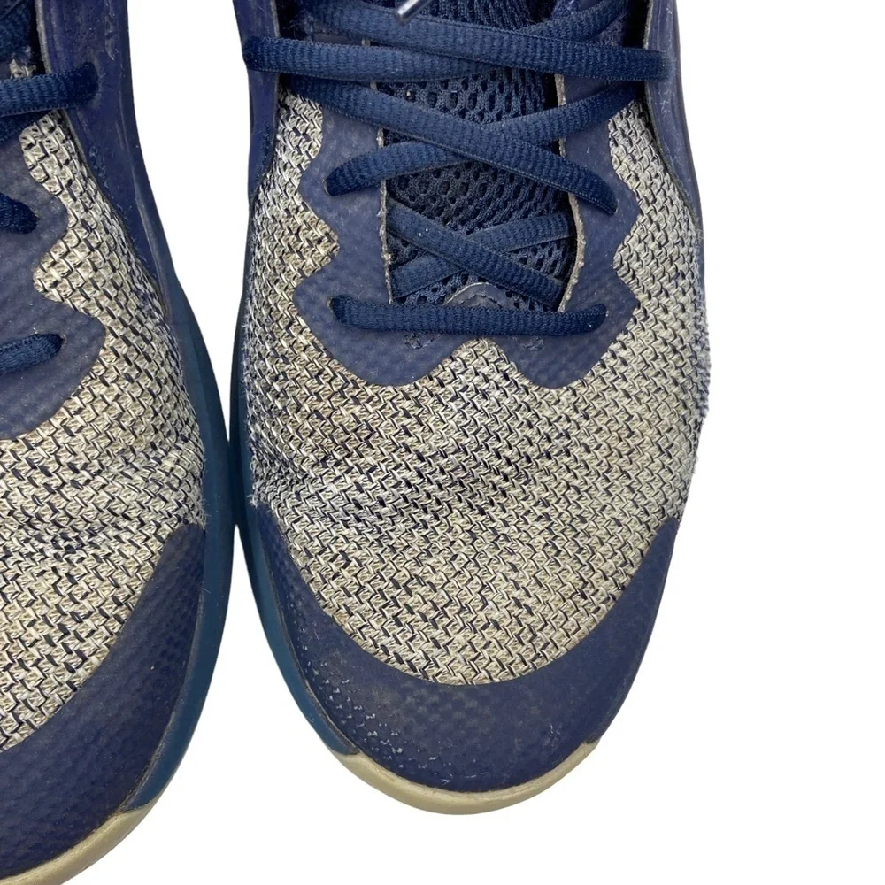 Nike Air Versitile III Shoes Navy Blue and Gray Athletic Basketball Size 12‎